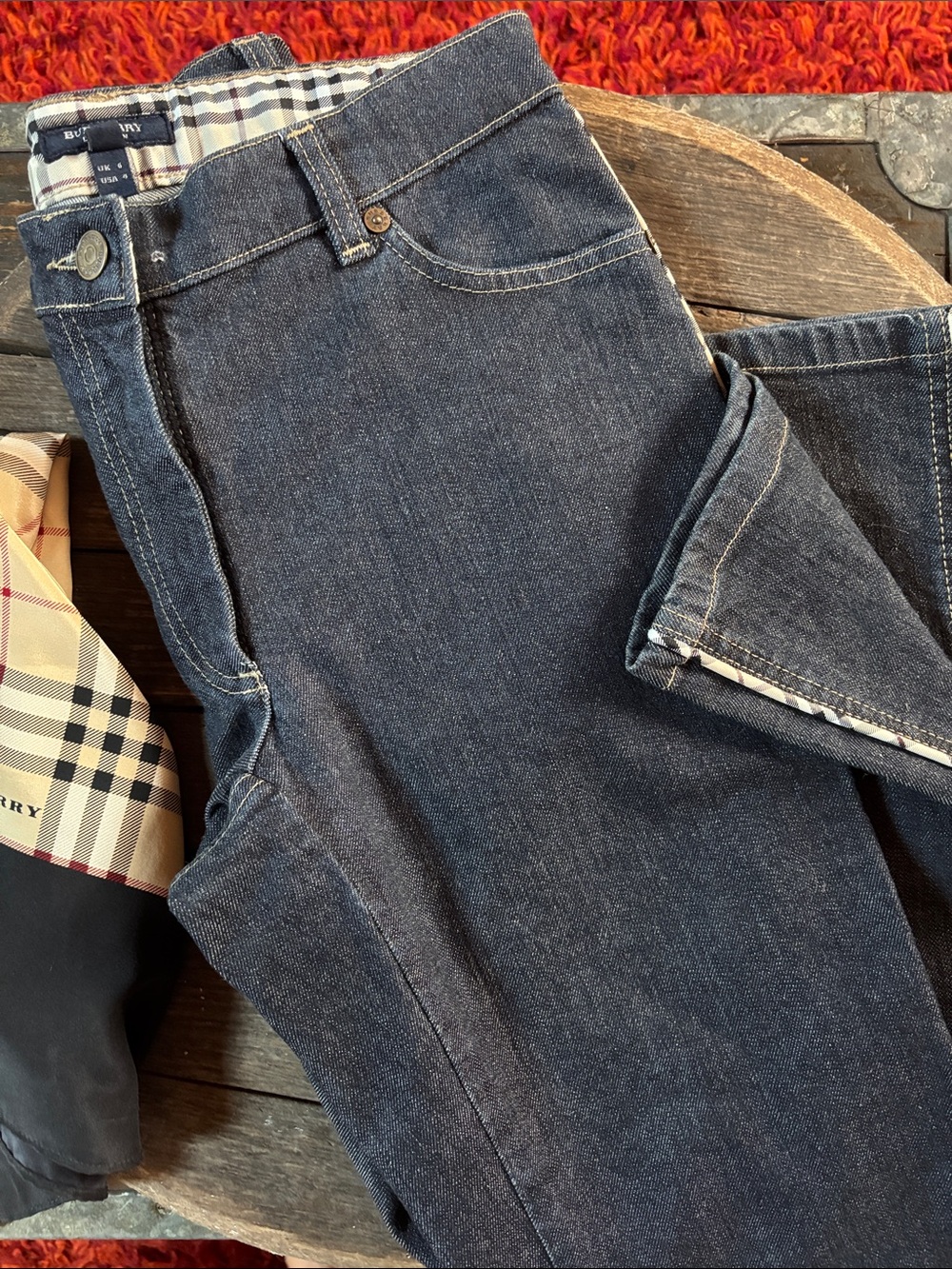 CLASSIC Burberry Navy Bootleg Women's Jeans with Signature Plaid Trim